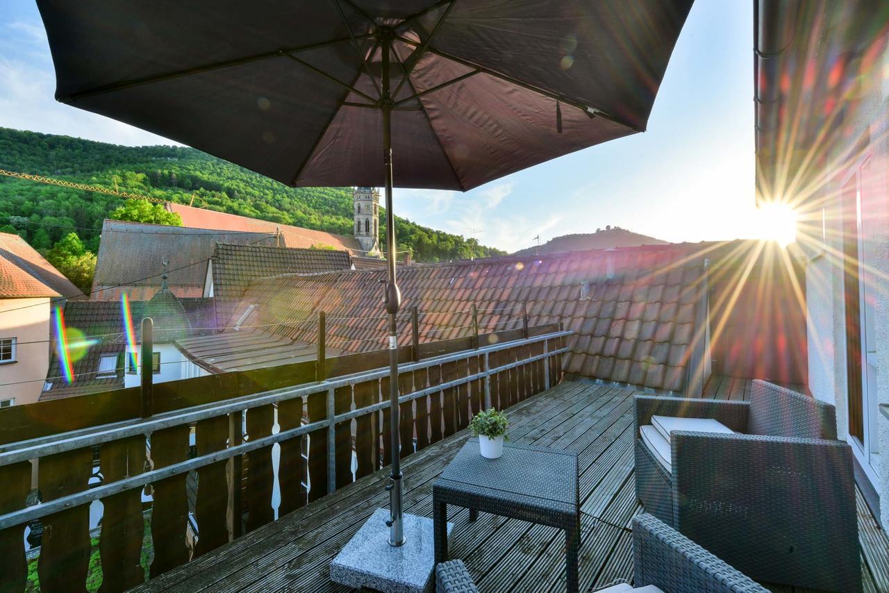 Flair Hotel Vier Jahreszeiten Bad Urach Exterior foto